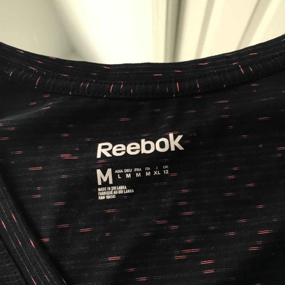 Top - Picture 2 of 2